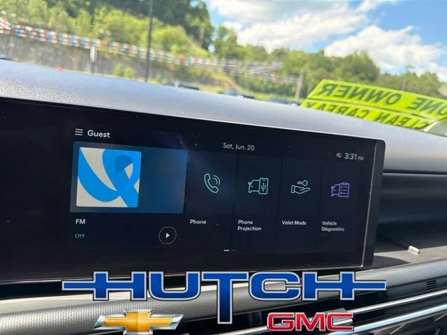 Used 2025 Gray Hyundai SEL image 35