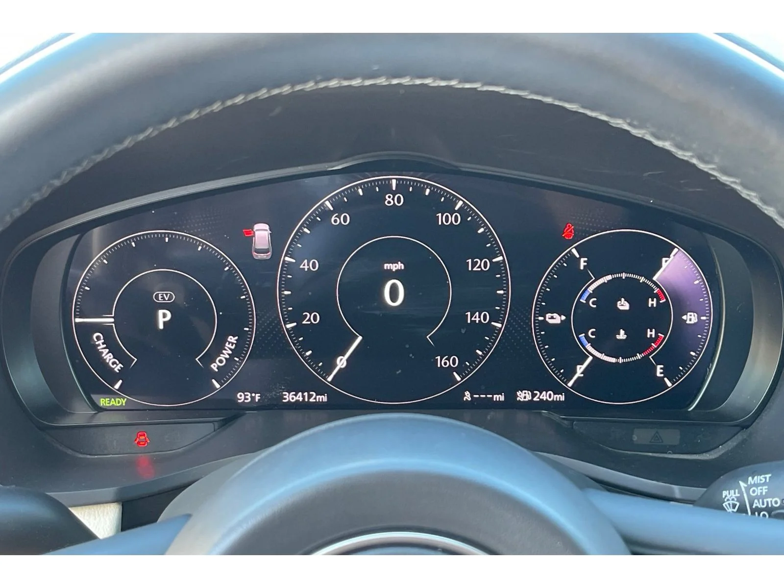 Used 2024 PLATINUM QUARTZ Mazda Premium Plus image 41