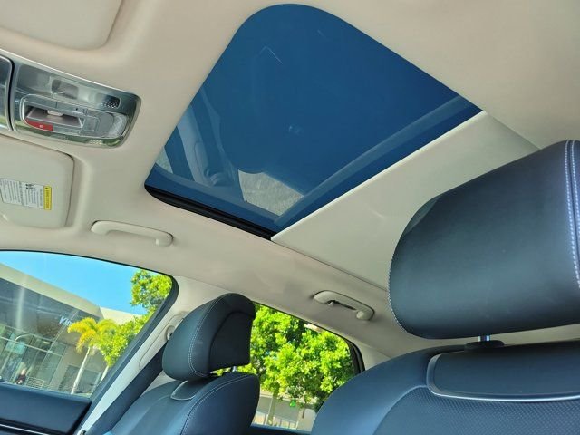2024 GENESIS GV70 Standard - Photo 24