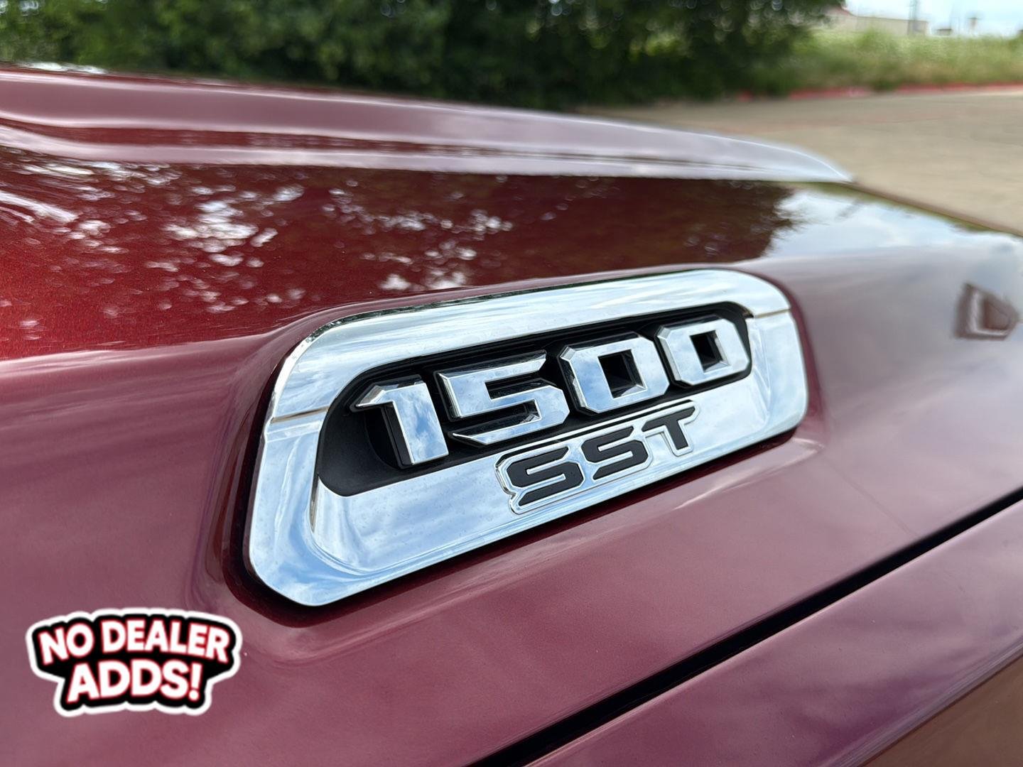 Used 2025 Delmonico Red Pearlcoat Ram Laramie image 37
