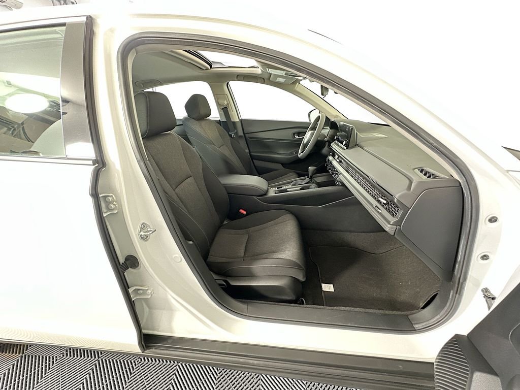 2024 Honda Accord EX - Photo 28
