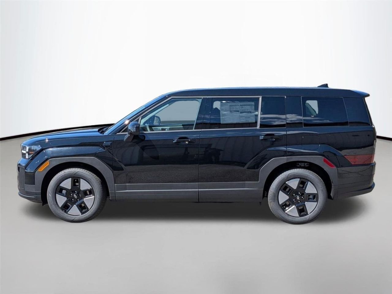 New 2026 Phantom Black Hyundai SE image 8