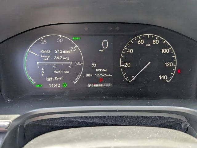 Used 2023  Honda Sport image 19