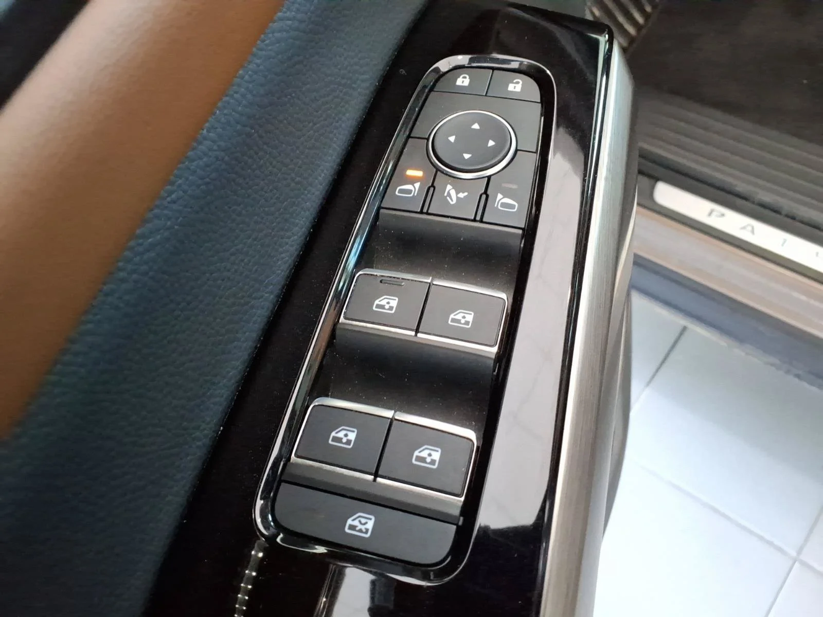 Certified Used 2025 Baja Storm Nissan Platinum image 26