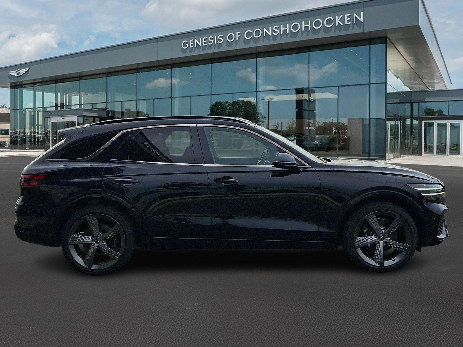 Certified Used 2024 Vik Black Genesis 3.5T Sport image 7