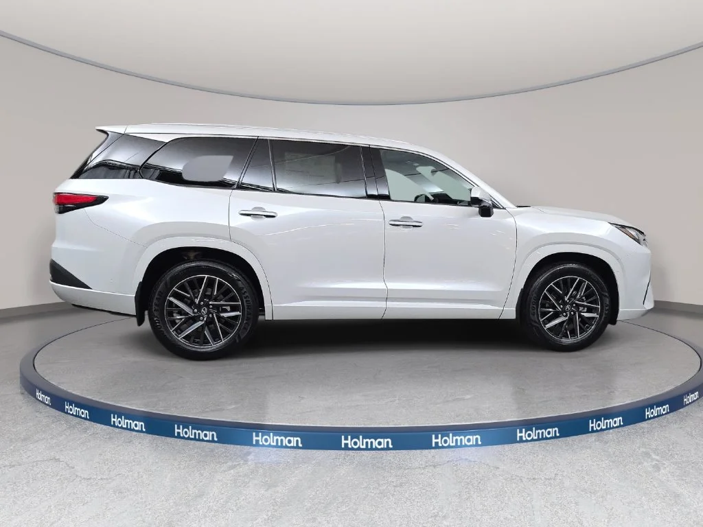 New 2026 Wind Chill Pearl Lexus PREMIUM AWD image 4