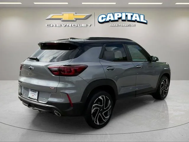 Used 2025 Sterling Gray Metallic Chevrolet RS image 5