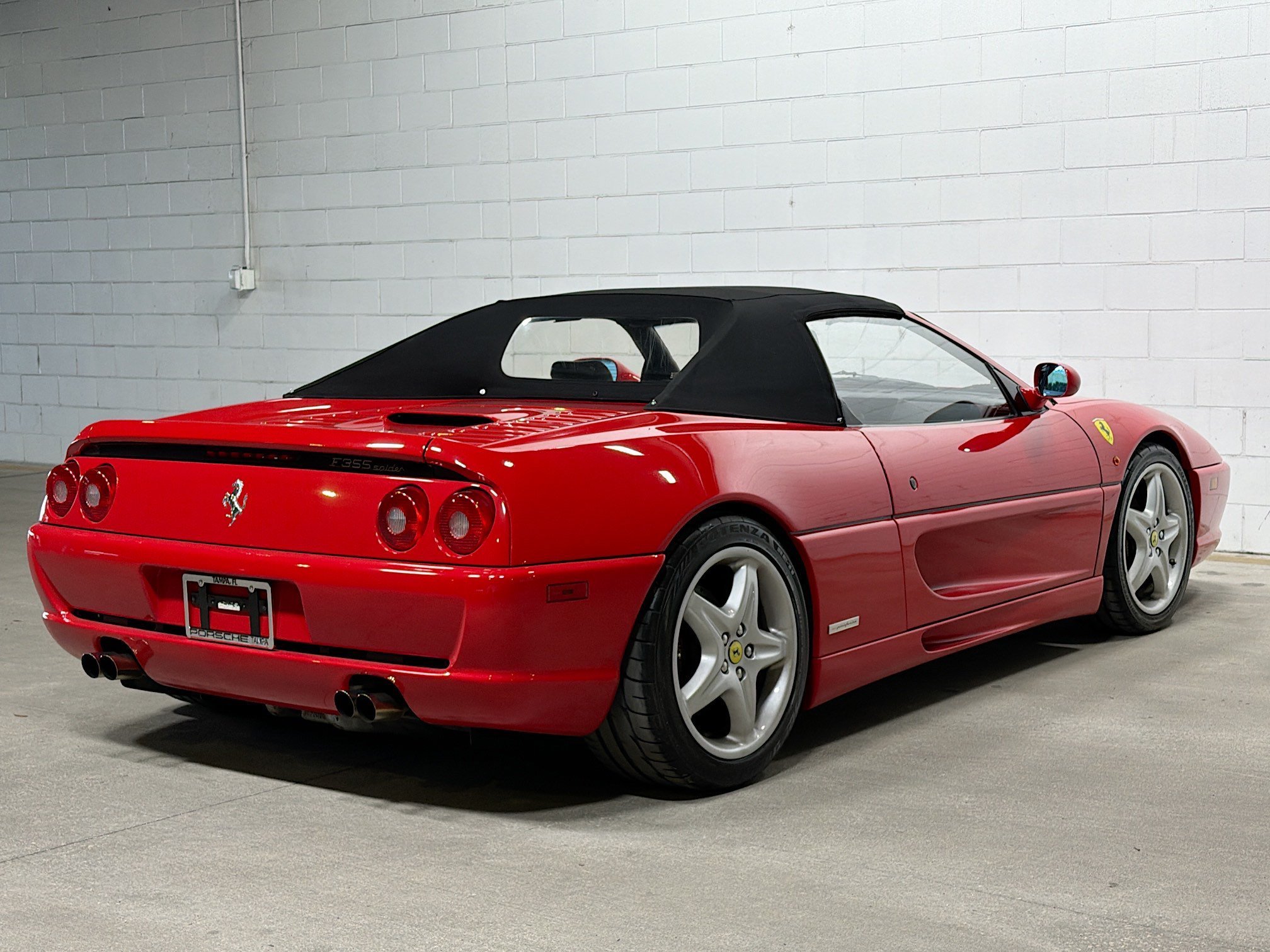 Used 1997 Rosso Corsa Ferrari Spyder image 7