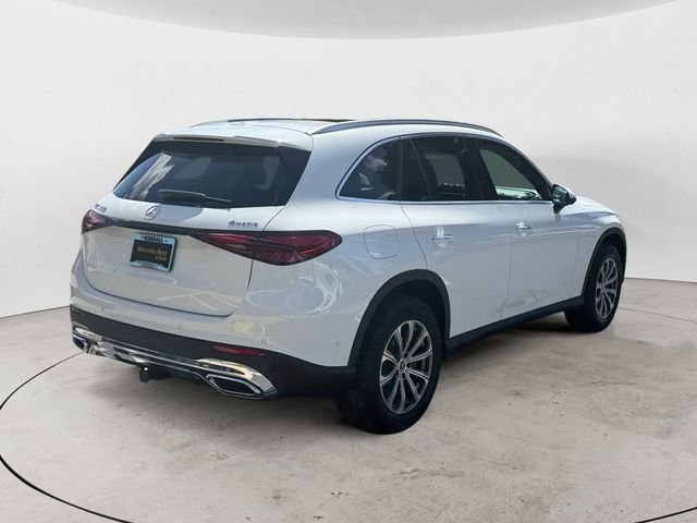 New 2026 Polar White Mercedes-Benz GLC 300 image 5