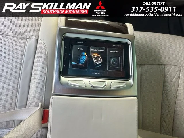 Used 2016 White BMW 750i xDrive image 14