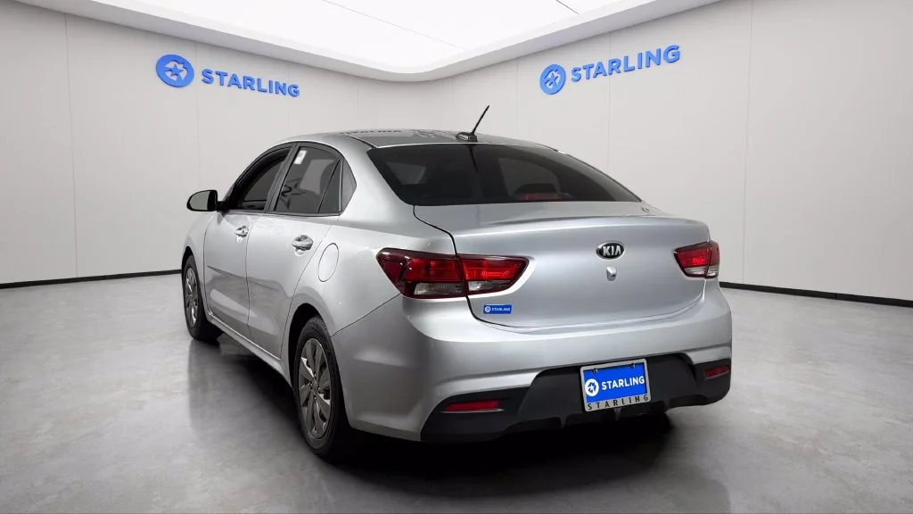 2020 Kia RIO S - Photo 6