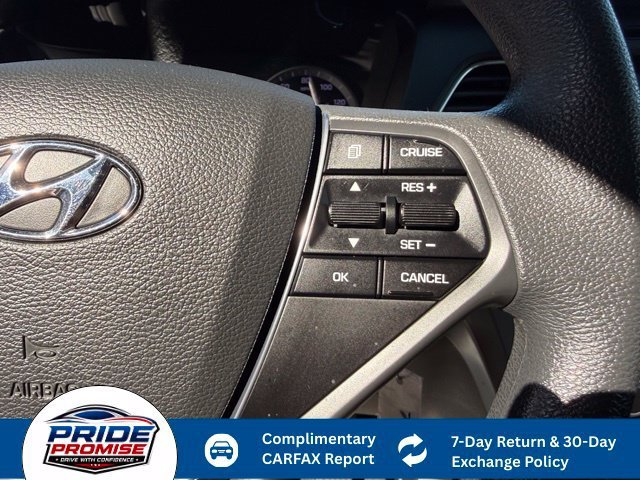 Used 2016 Blue Hyundai 2.4L SE image 23