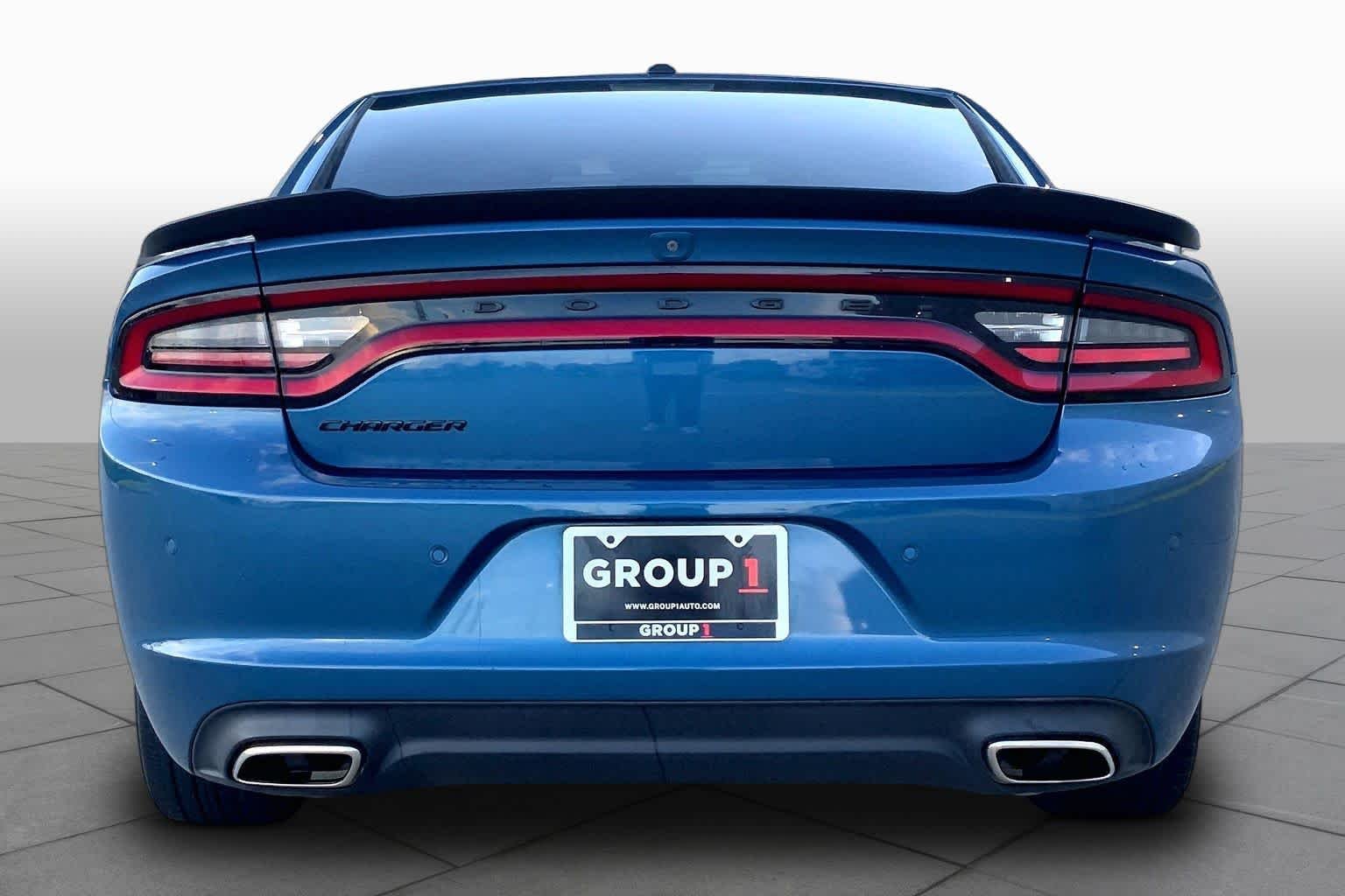 Used 2020 Frostbite Dodge SXT image 5