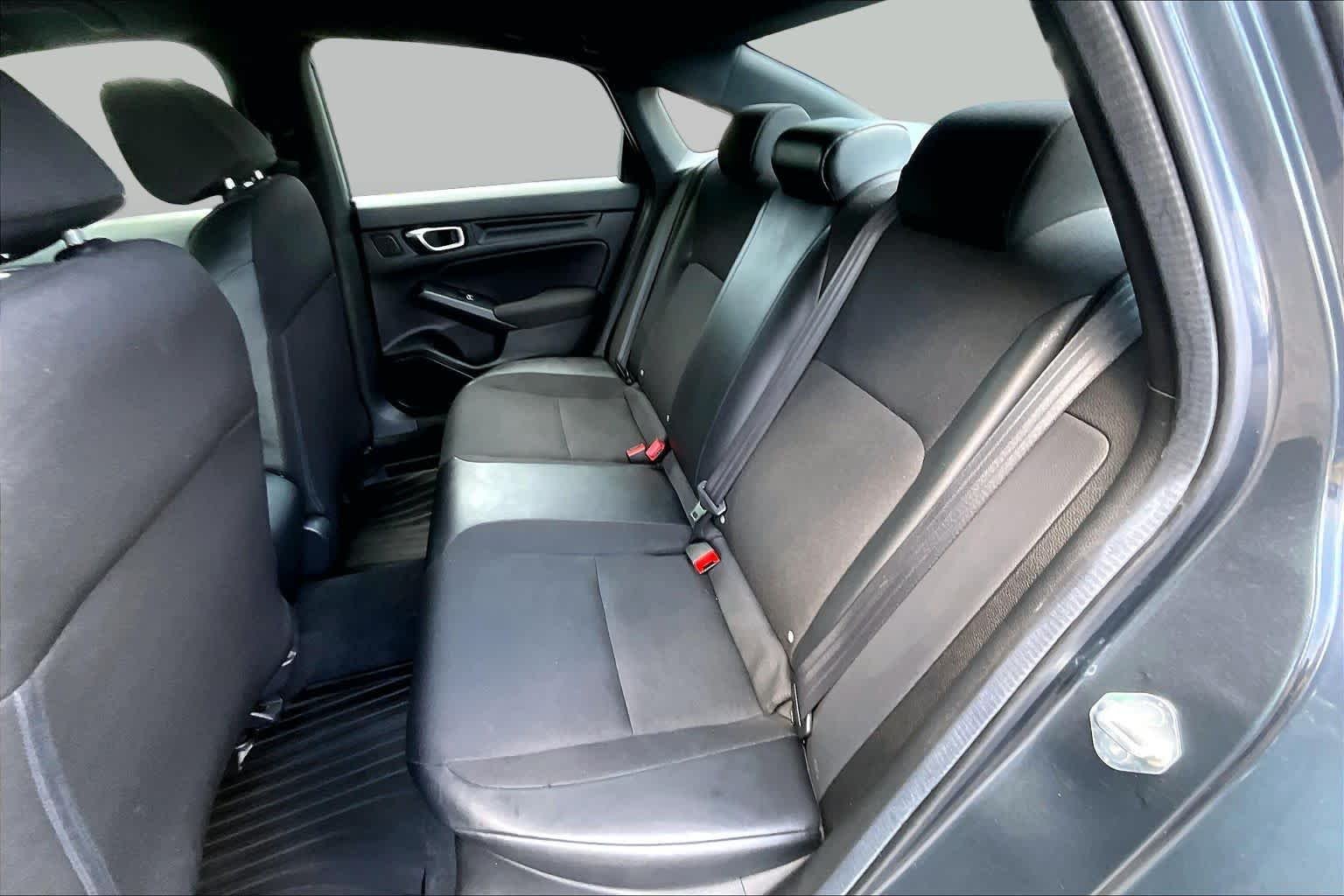 Used 2024 Meteorite Gray Metallic Honda Sport image 19