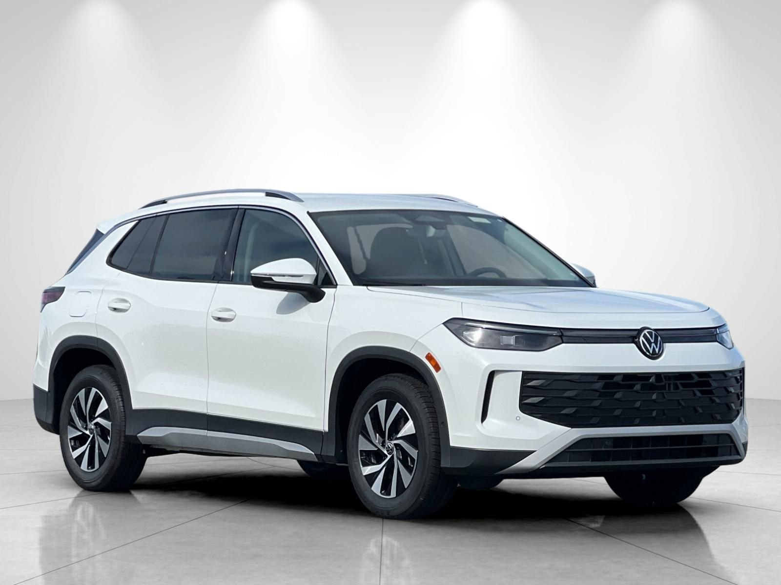 New 2026 Pure White Volkswagen 2.0T S image 7