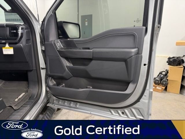Used 2023 Silver Metallic Ford XLT image 29