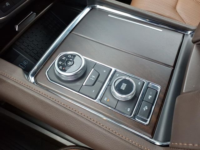 Used 2024 White Ford King Ranch image 31