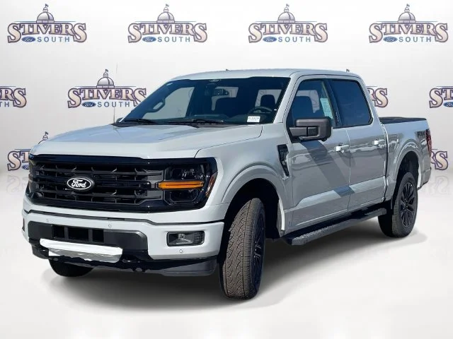 New 2026 White Ford XLT image 5