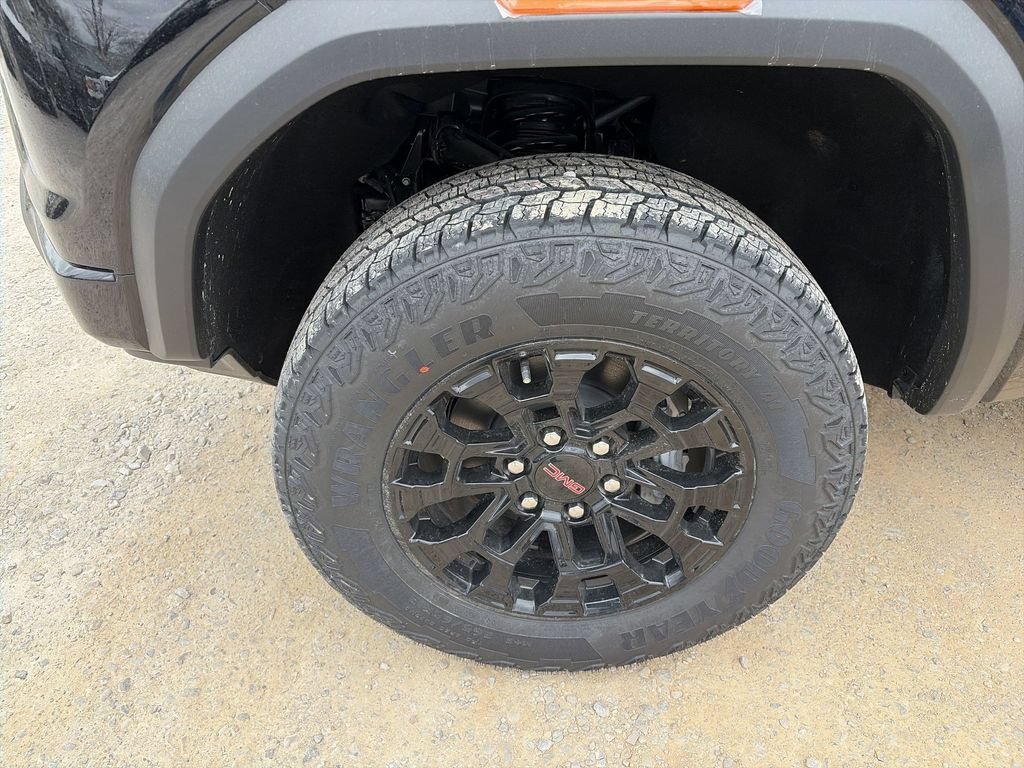 New 2026 Onyx Black GMC Elevation image 16