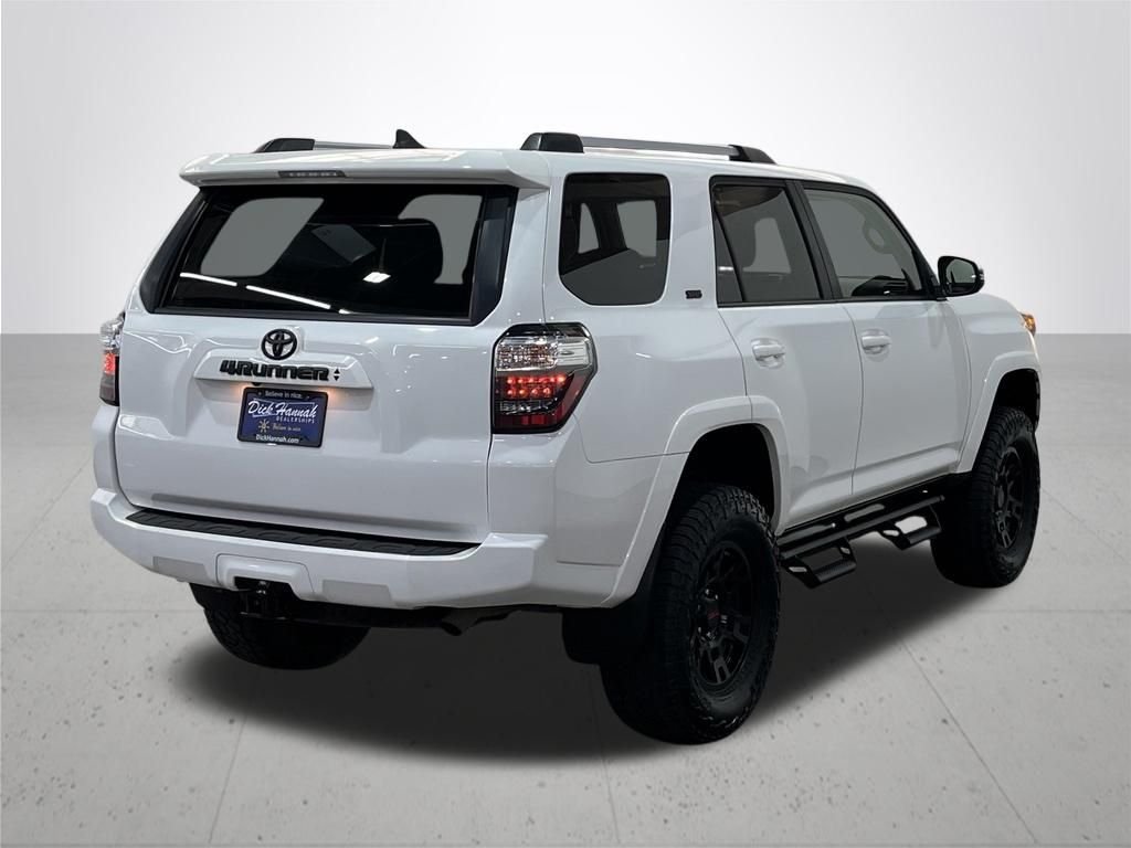 Used 2020 Super White Toyota SR5 Premium image 10