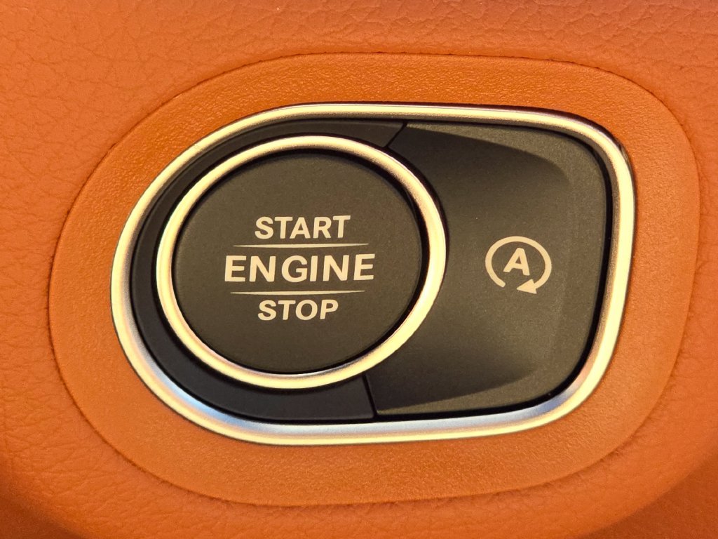 New 2027 MANUFAKTUR Alpine Grey Mercedes-Benz GLE 450 image 38