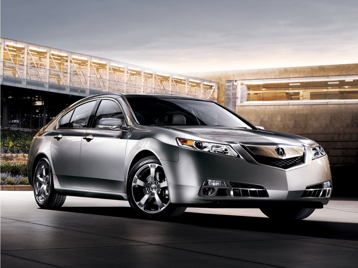 Used 2010  Acura SH-AWD image 1