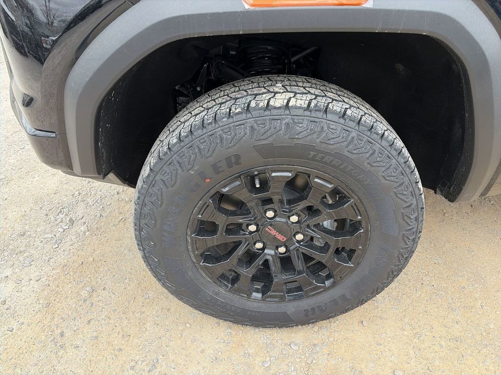 New 2026 Onyx Black GMC Elevation image 16
