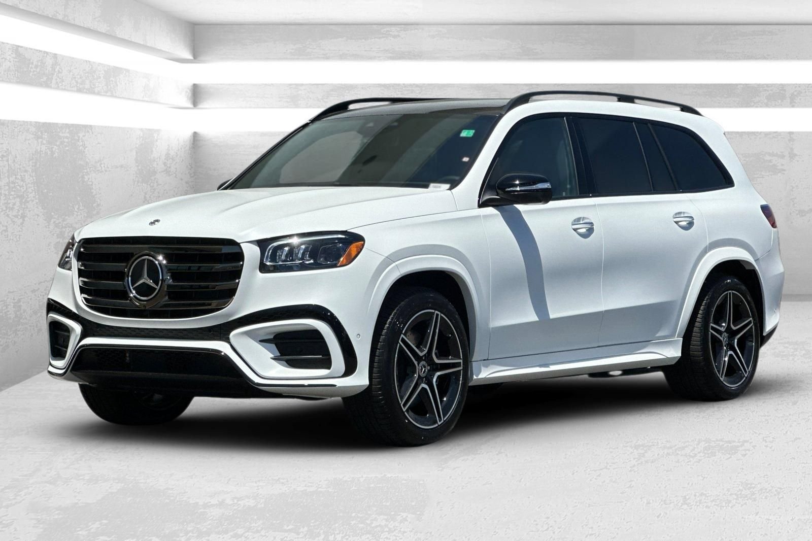 New 2026 White Mercedes-Benz GLS 450 image 8