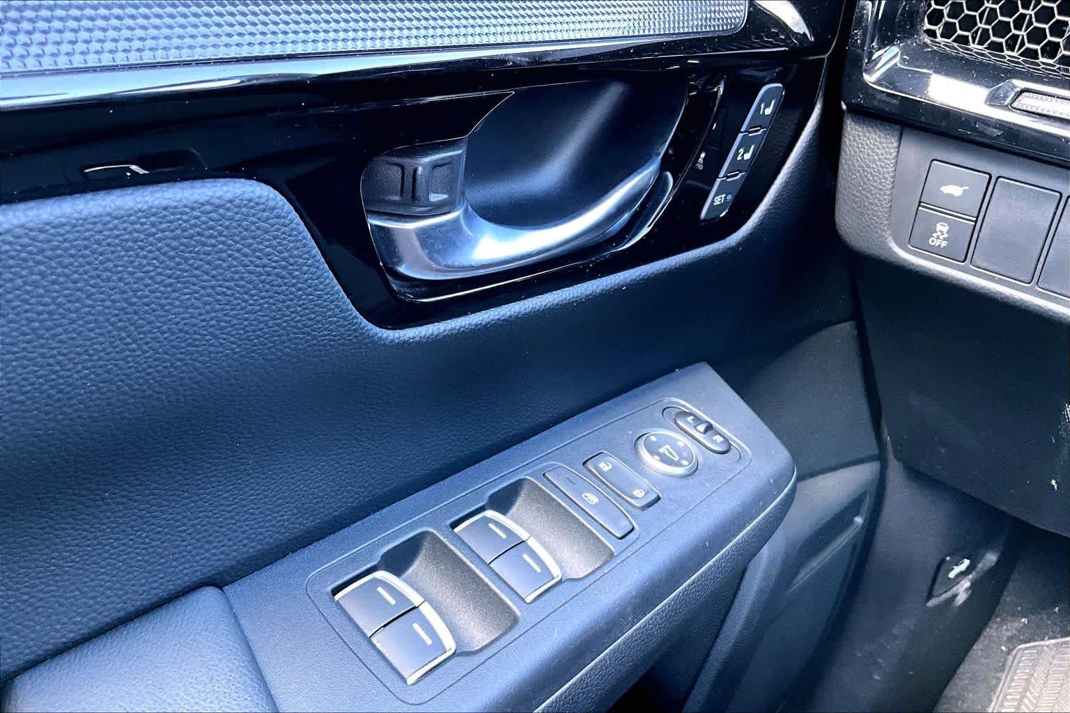 car-gallery-32