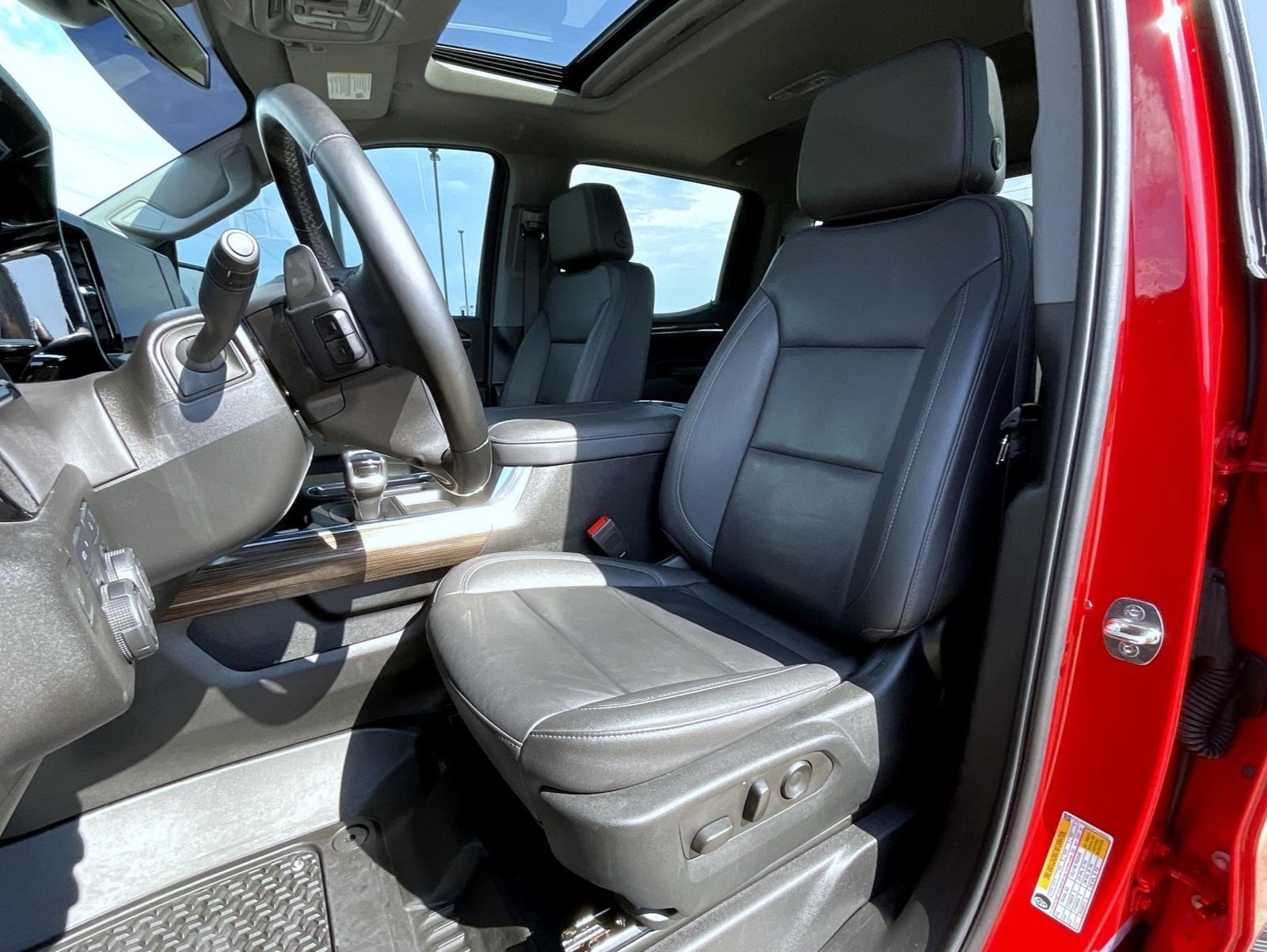 Used 2023 Red Chevrolet RST image 10