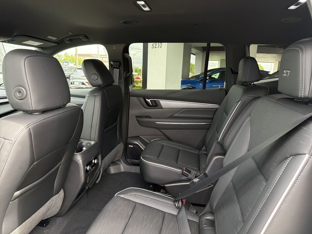 2026 Buick Enclave Sport Touring - Photo 18