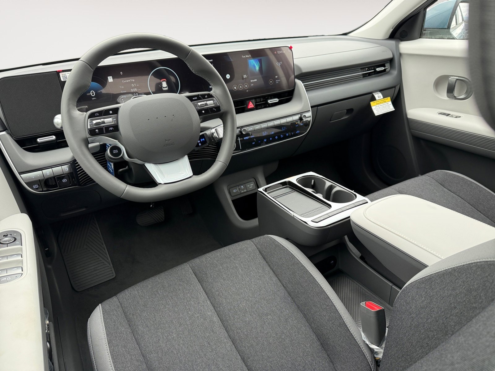 New 2026 Lucid Blue Hyundai SE image 15