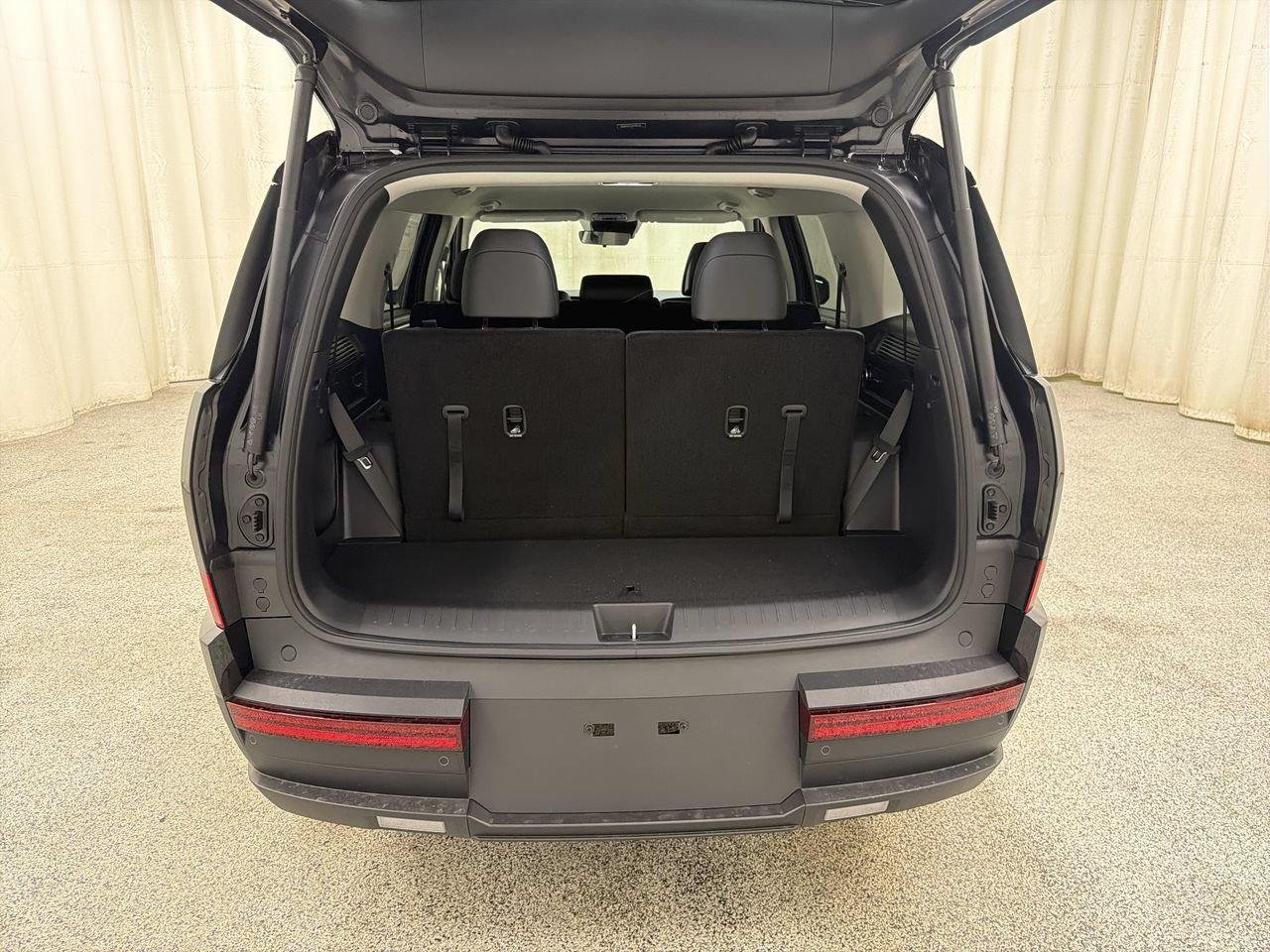 New 2027 Phantom Black Hyundai SEL image 16