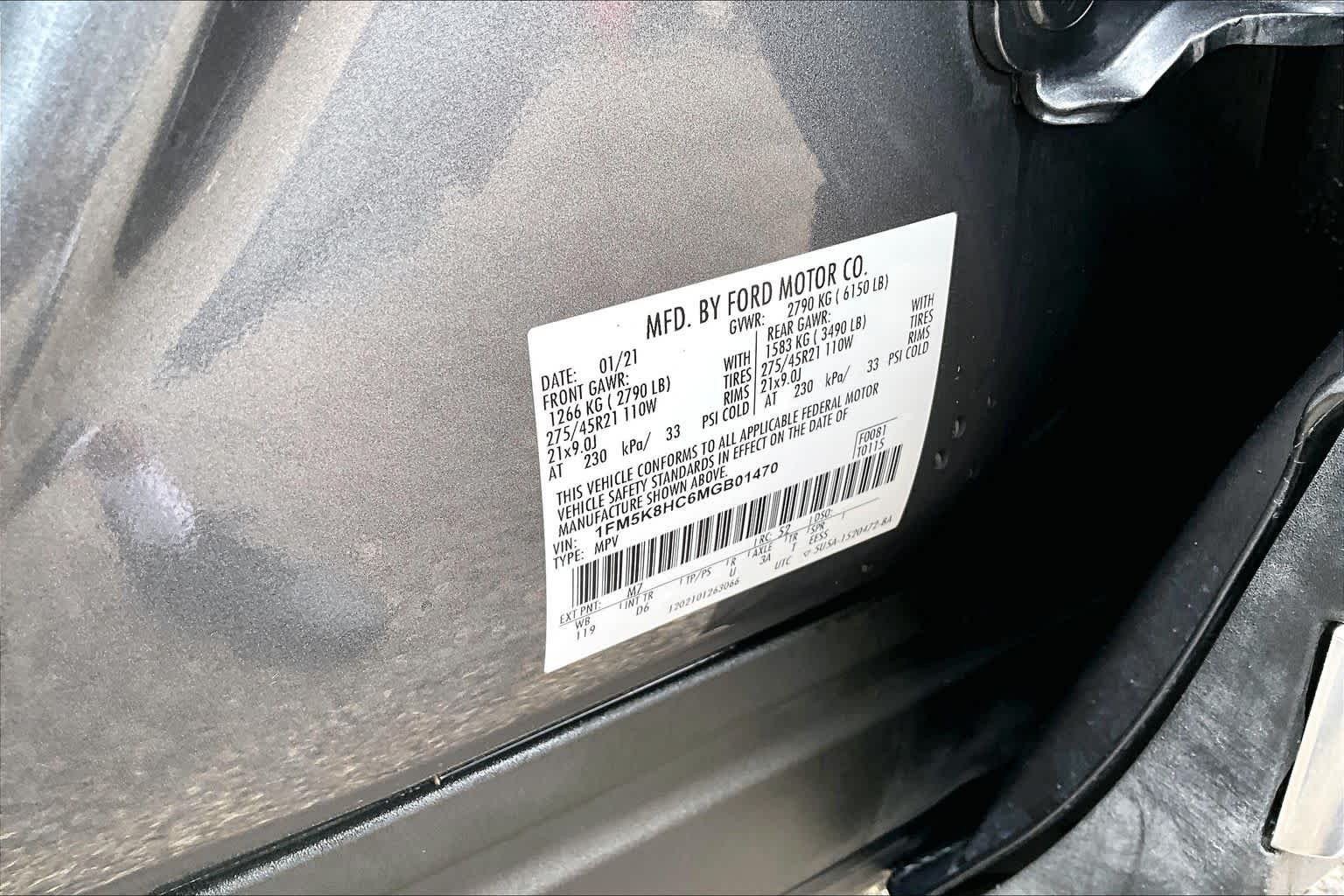 Used 2021 Carbonized Gray Metallic Ford Platinum image 34