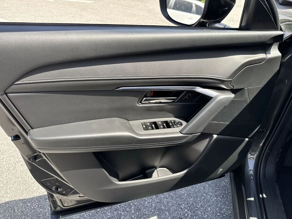 New 2026 Machine Gray Metallic Mazda 2.5 S Select AWD image 39