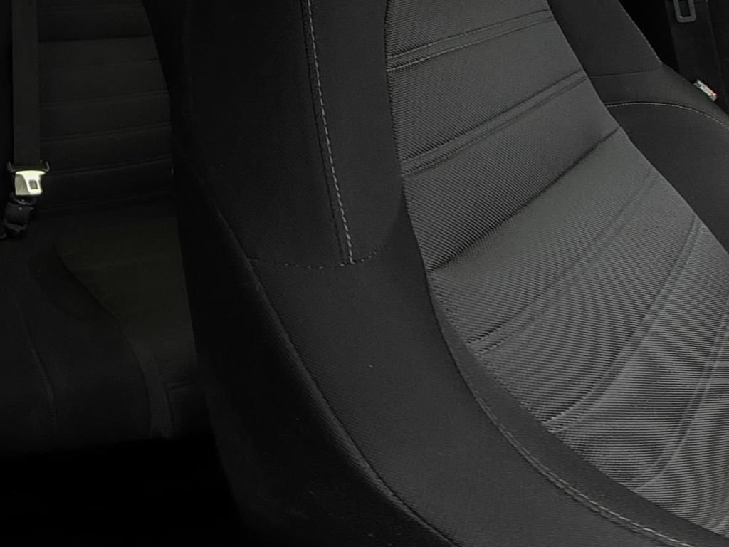 2022 Honda CR-V EX - Photo 14