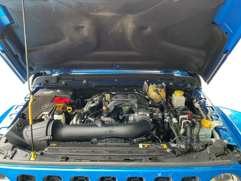 Used 2022 Blue Jeep Mojave image 14