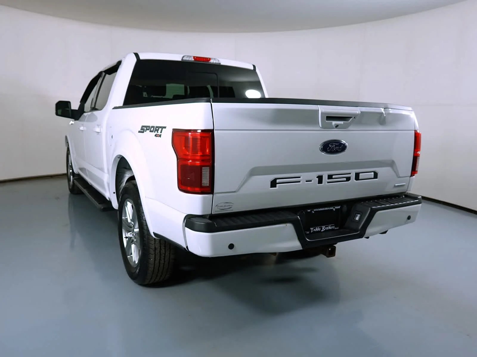 Used 2019 Oxford White Ford LARIAT image 5