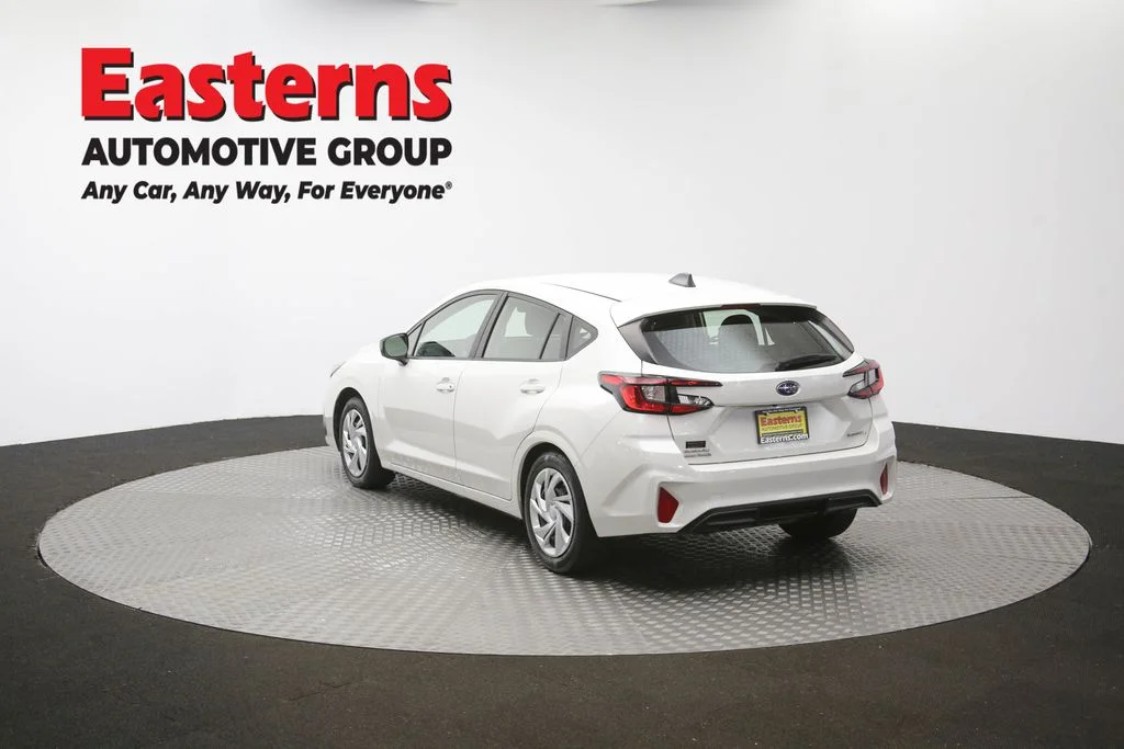 Used 2024 White Subaru Base image 62