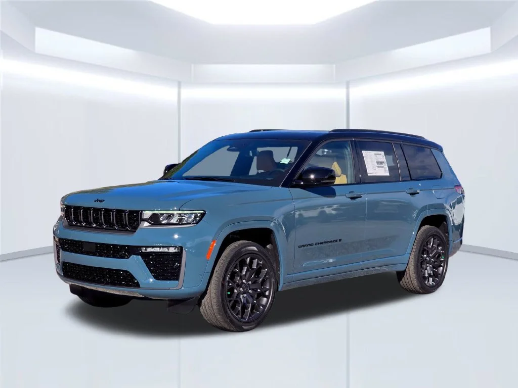 New 2027 Blue Jeep Summit image 2