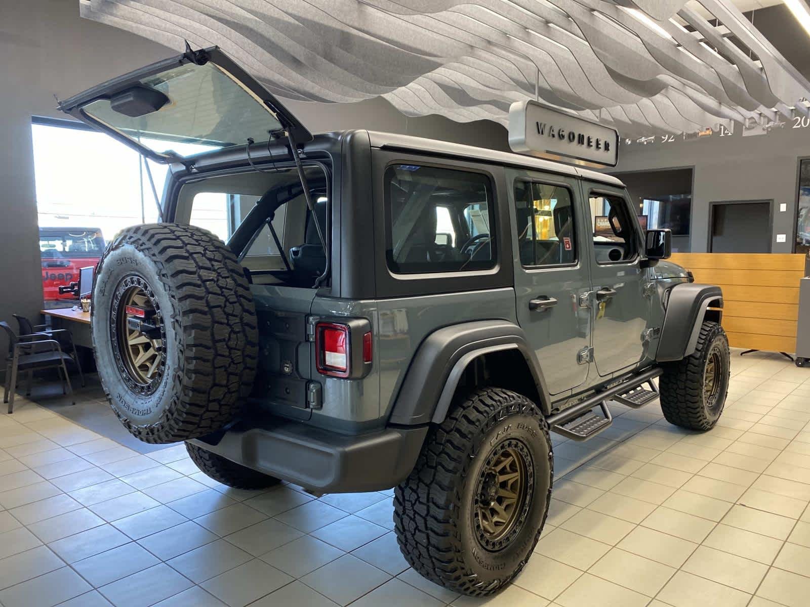 New 2026 Anvil Clear-Coat Exterior Paint Jeep Sport image 3