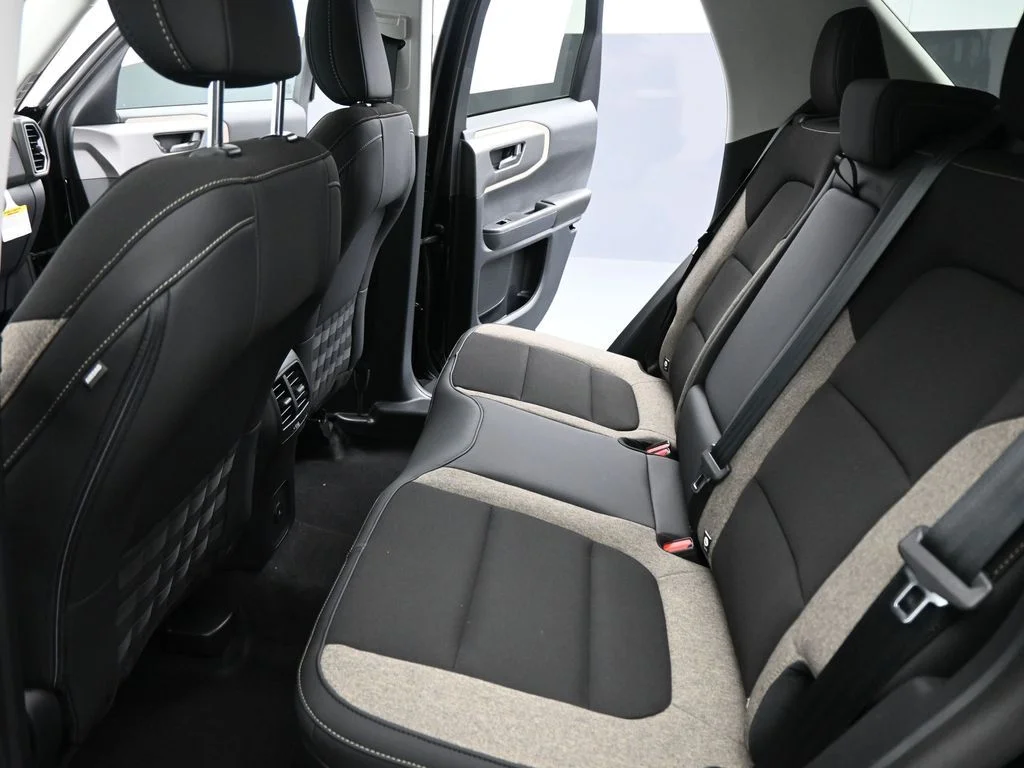 New 2025 Black Ford Big Bend image 16