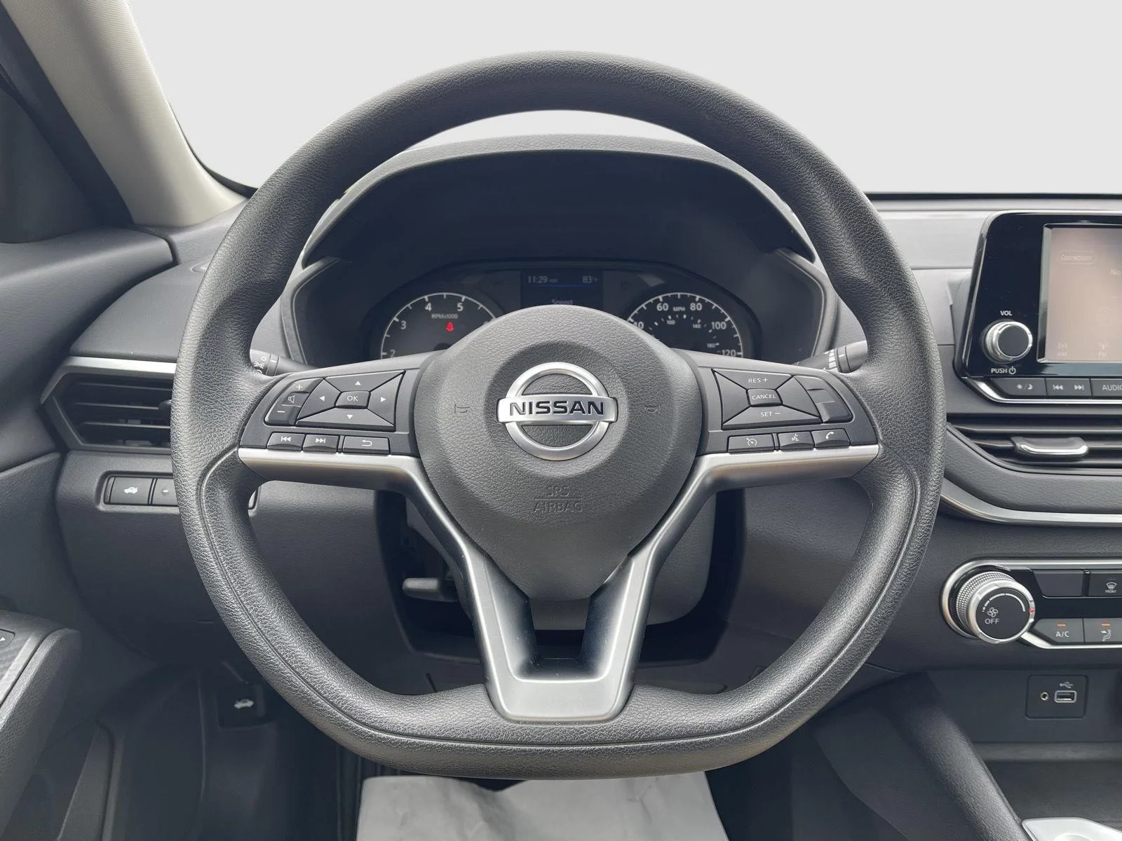 Used 2022 Super Black Nissan 2.5 S image 6