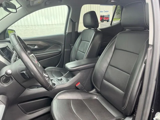 Used 2022 Black GMC SLT image 12