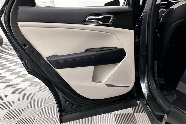2024 Kia Sportage EX - Photo 22