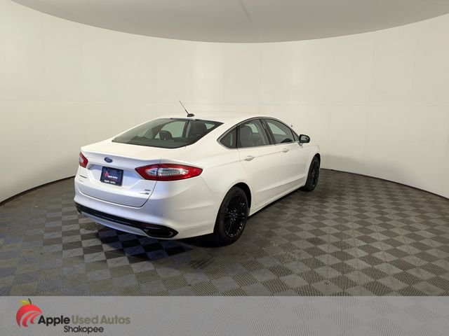 Used 2016 White Ford SE image 7