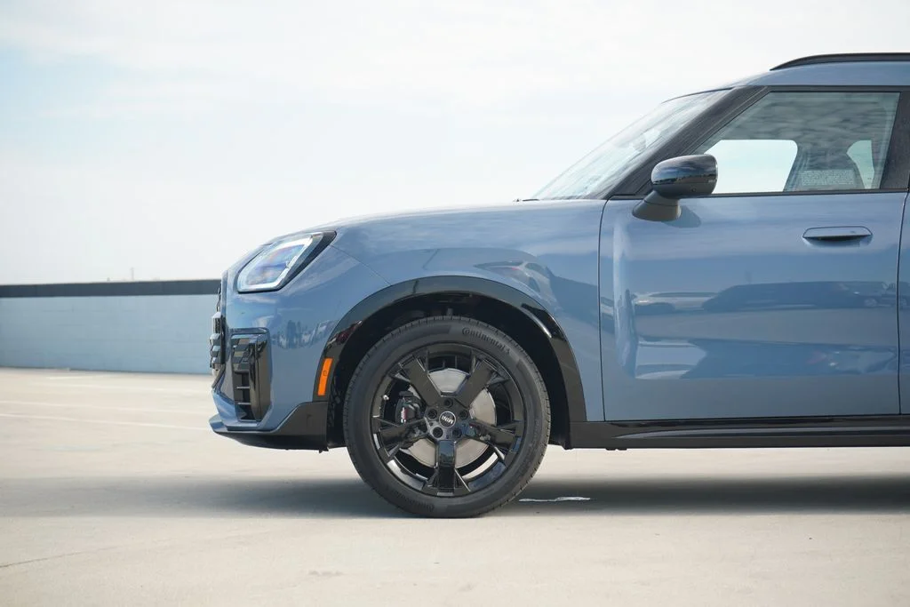 New 2027 Blue MINI Iconic image 2