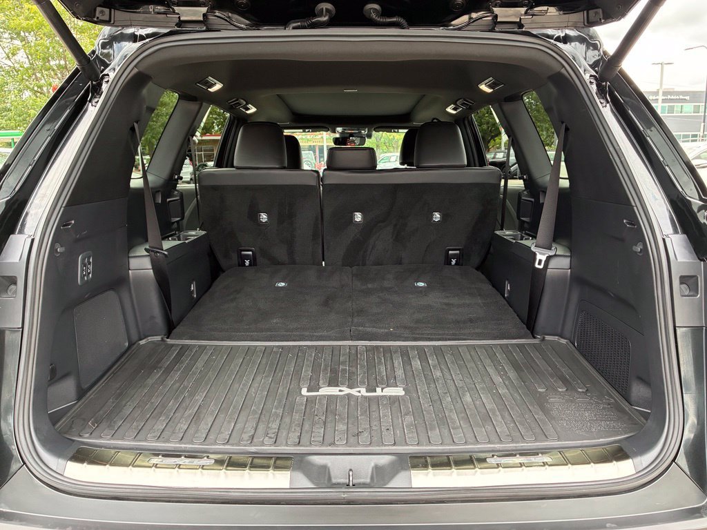 Used 2026 Black Lexus 350 Premium image 33