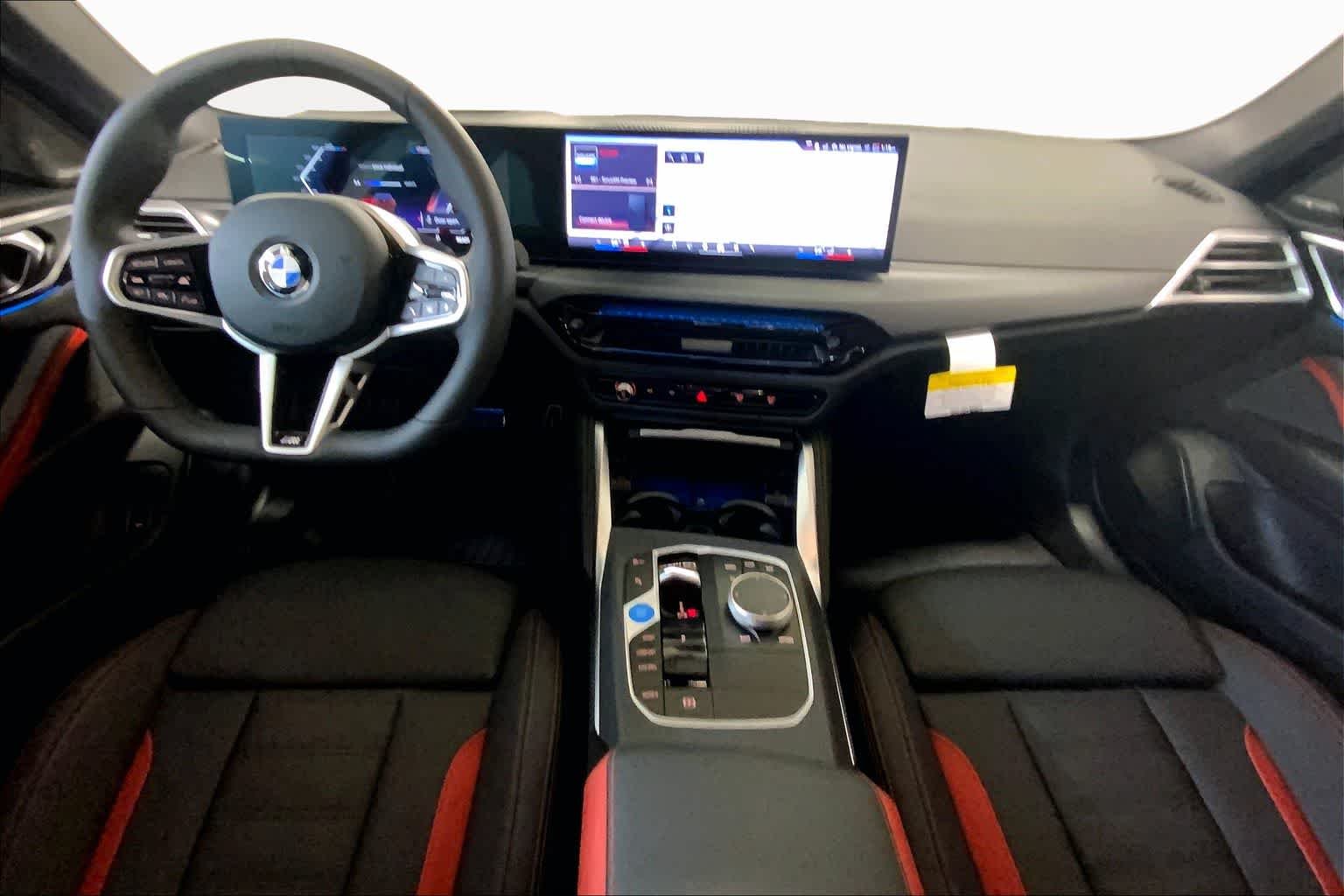 New 2026 Vegas Red Metallic BMW xDrive40 image 5