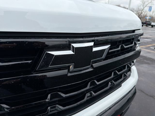 2025 CHEVROLET SILVERADO - Image 30